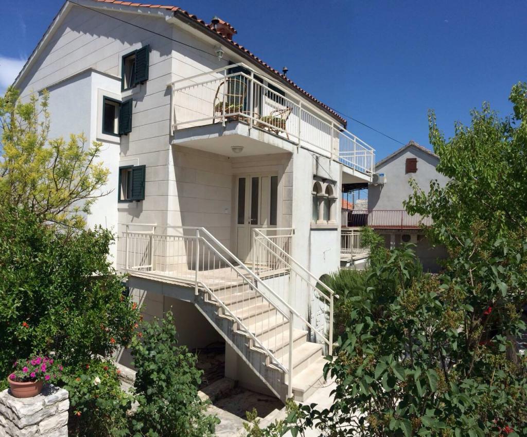 Ferienwohnungen Brač Škrip Ferienhaus Villa Queen DirektKroatien.de