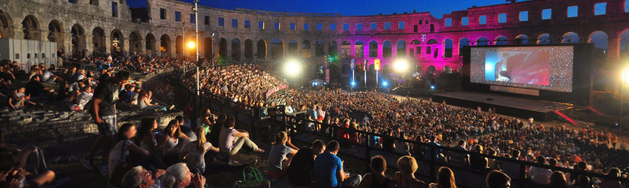 Pula Film Festival Unterkunft und Appartements in der Nähe Direkt